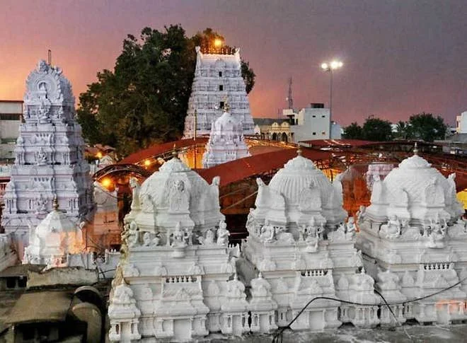 Sri Raja Rajeswara Swamy Devasthanam
