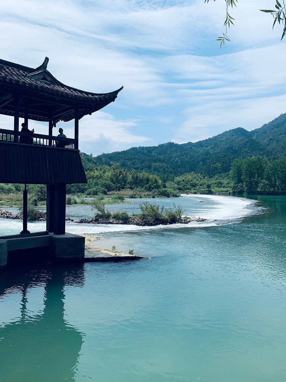 Guyan Scenic Resort