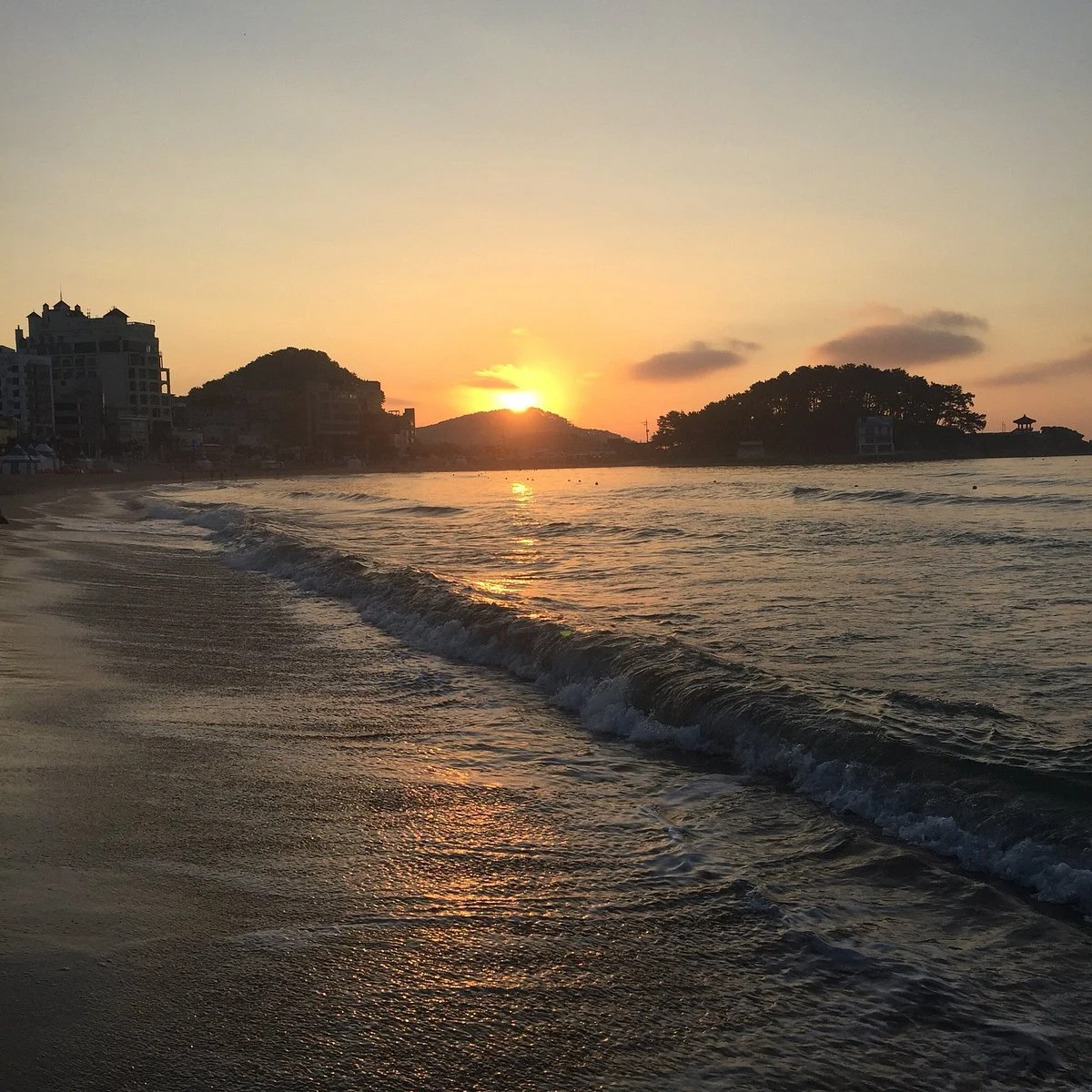 Songjeong Beach
