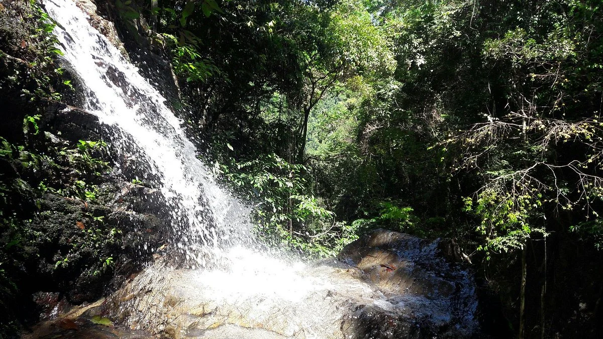 Khun Si Waterfall