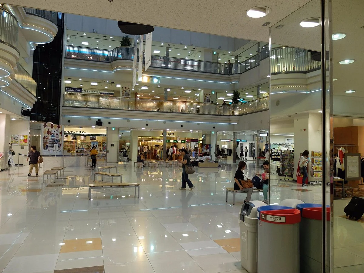Sunpiazza Shopping Center