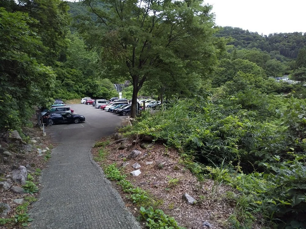 Sakurazaka Parking