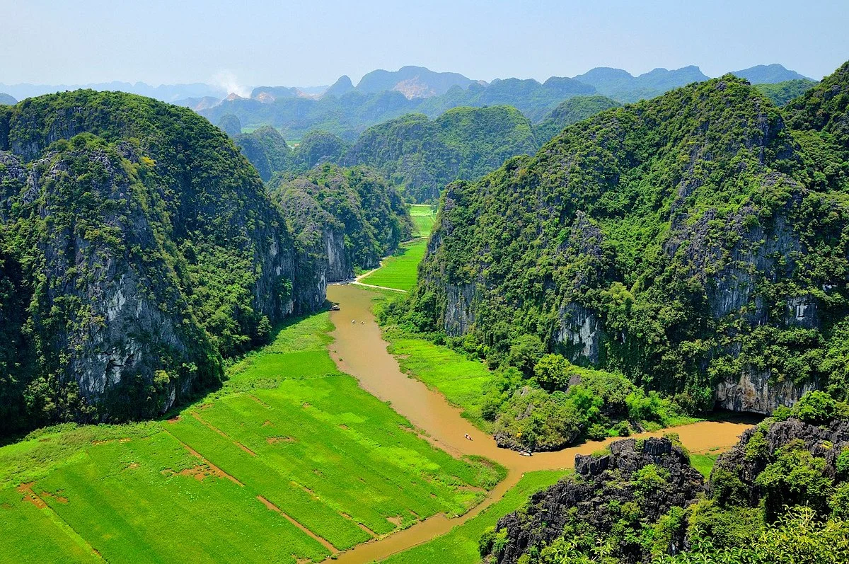Tràng An Landscape Complex