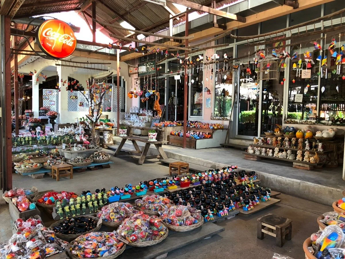 Gong Khong Market