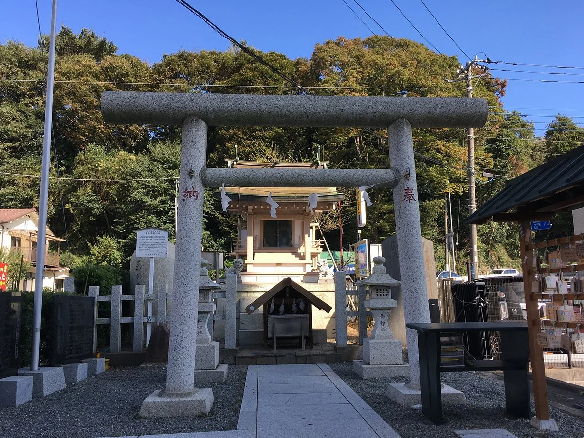 Mtokoumon Shrine
