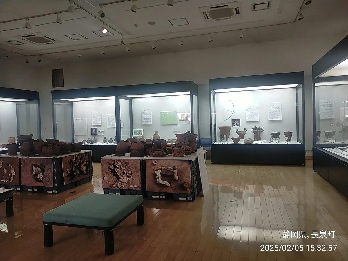 Nagaizumi-Cho Cultural Assets Exhibition Hall