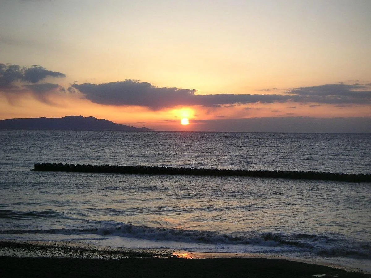 Kawazuhama Beach