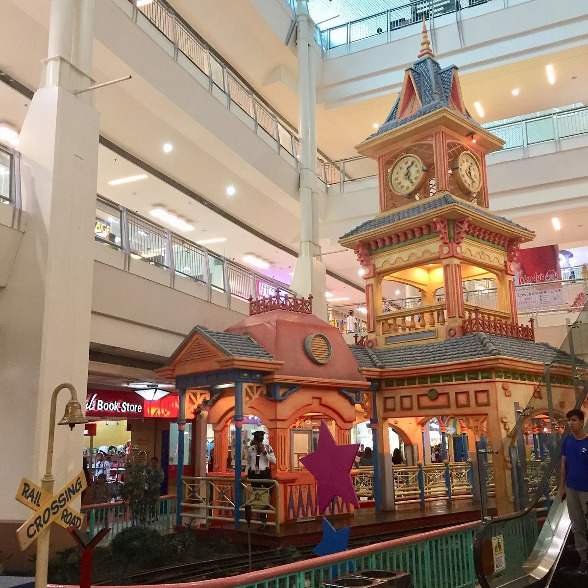 Festival Supermall
