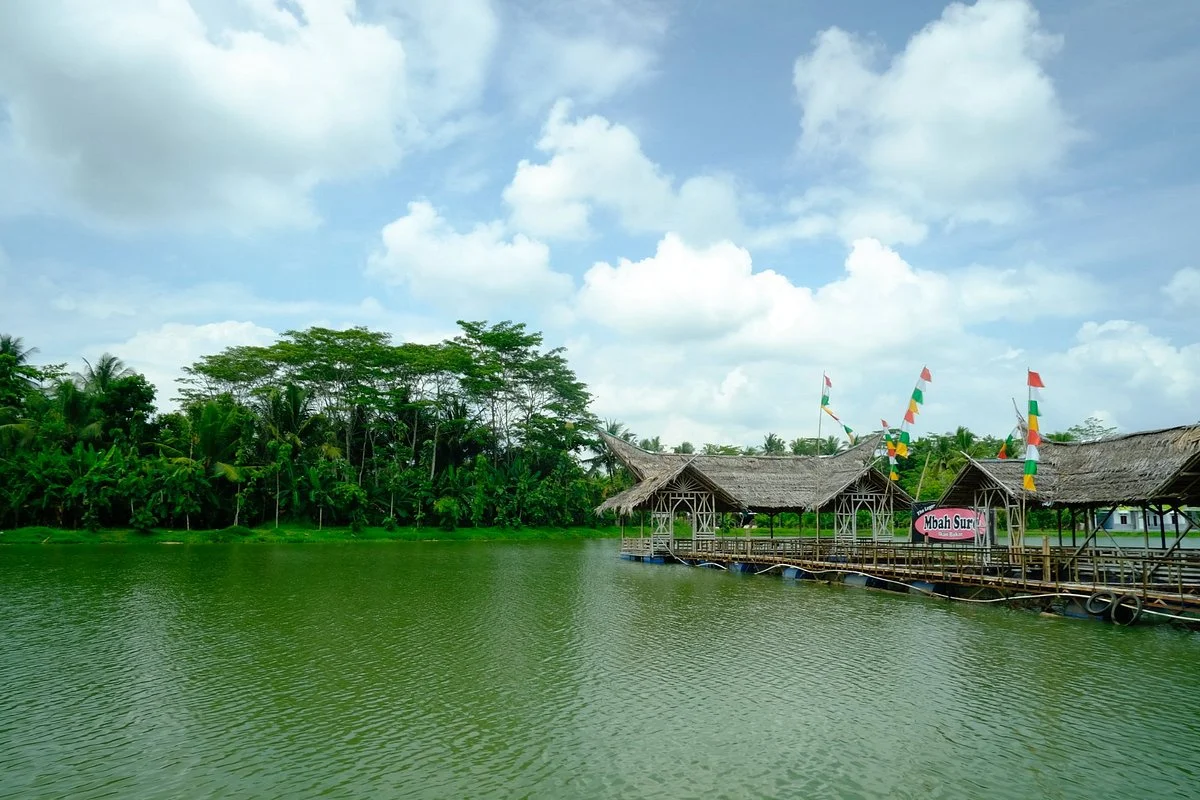 Bojong Rongga Lake