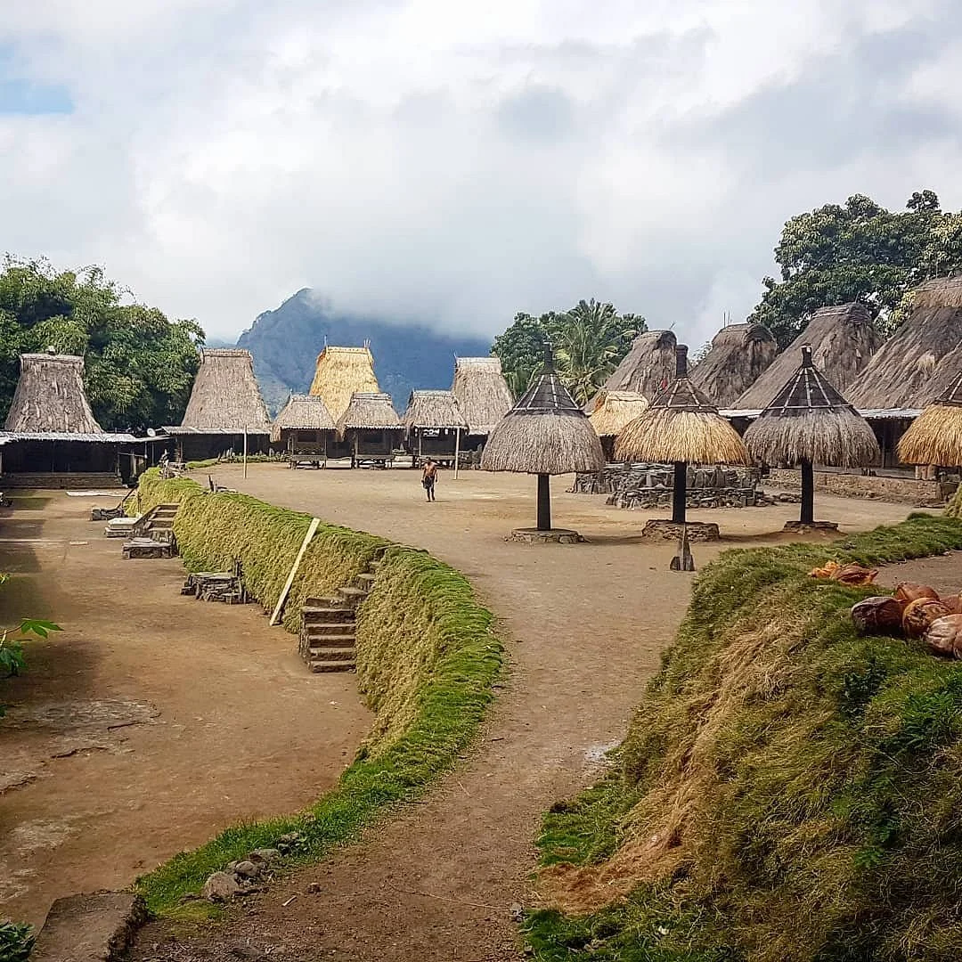 Tololela Cultural Village
