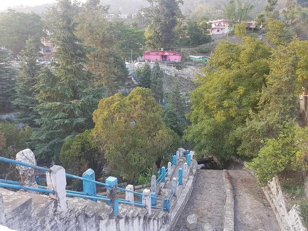 Victoria Dam