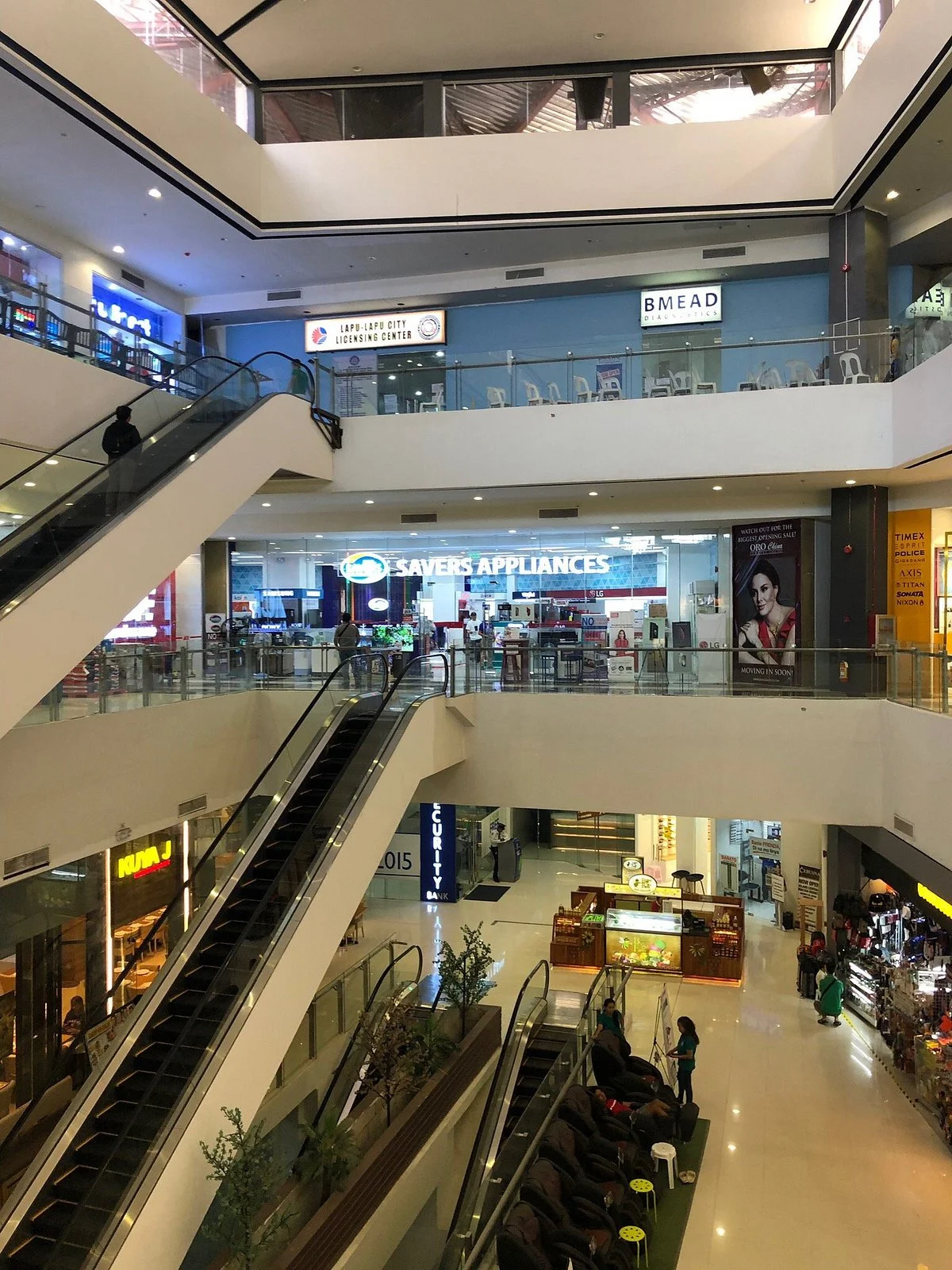 Island Central Mactan