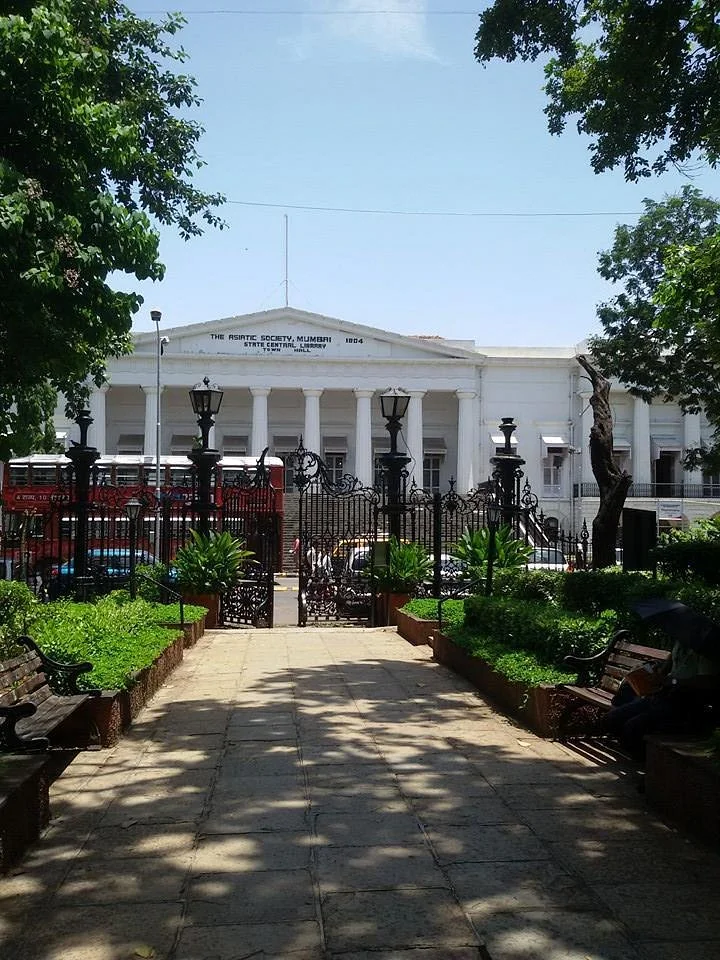 Town Hall (Asiatic Society Library)