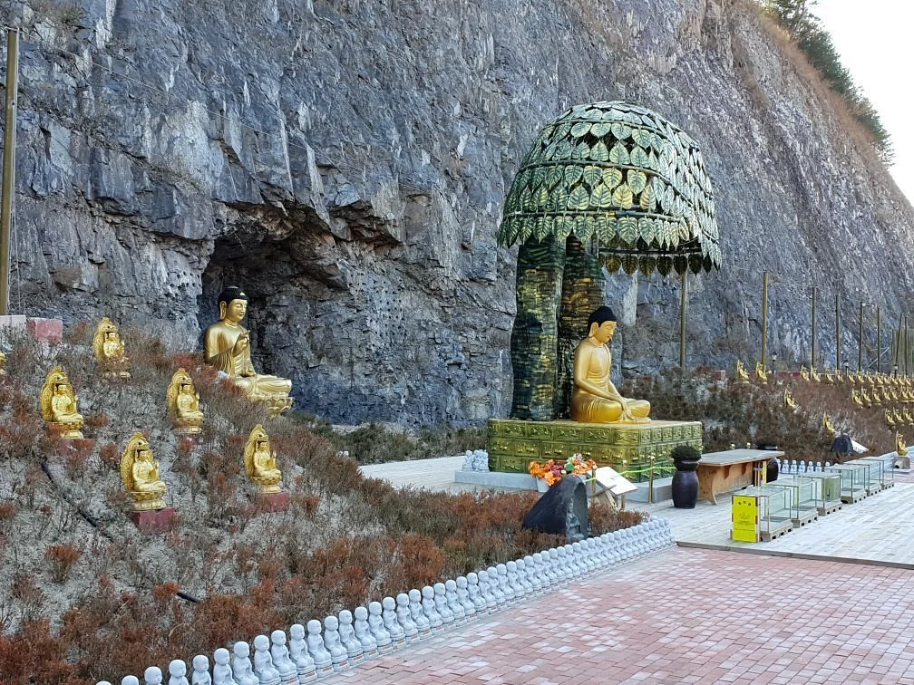 Yeongcheon Manbulsa Temple