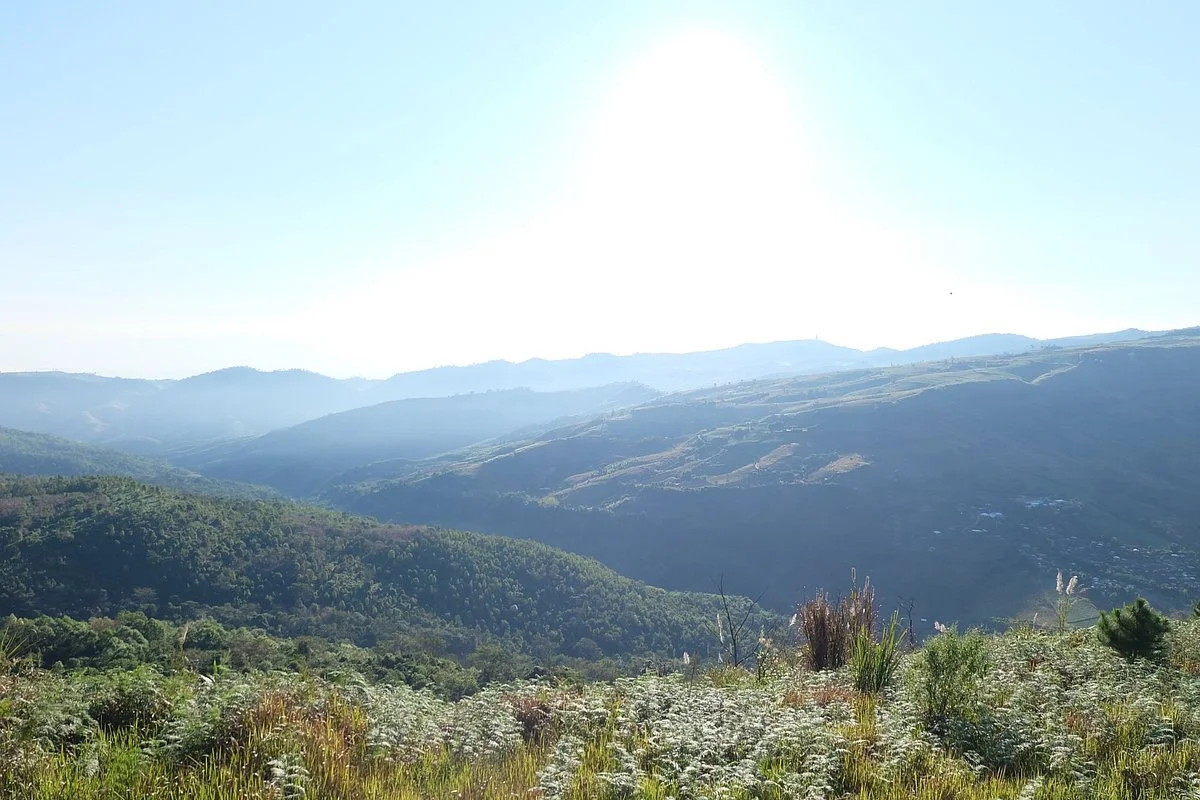 Phoo Lom Lo Mountain