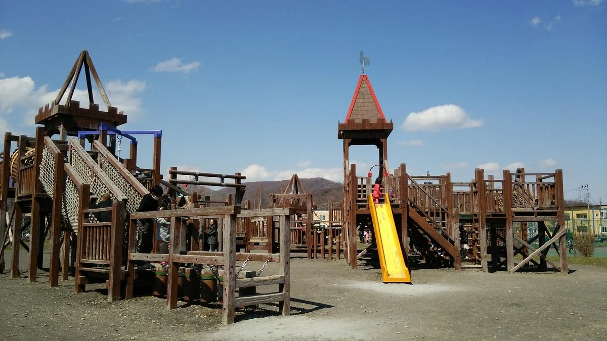 Tonkeshi Park