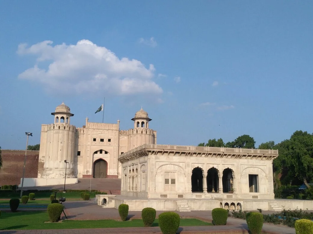 Alamgiri Gate