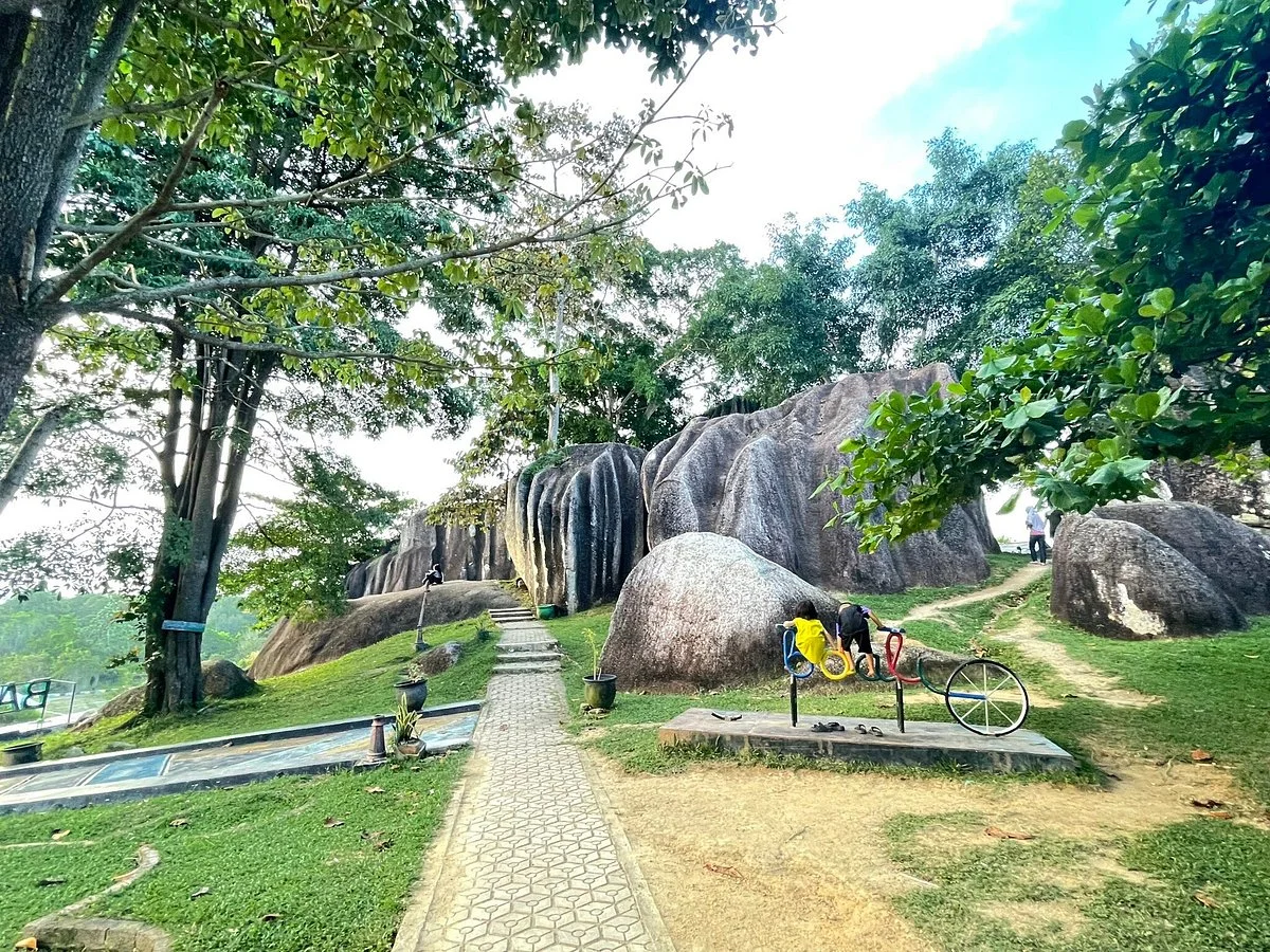 Batu Belimbing