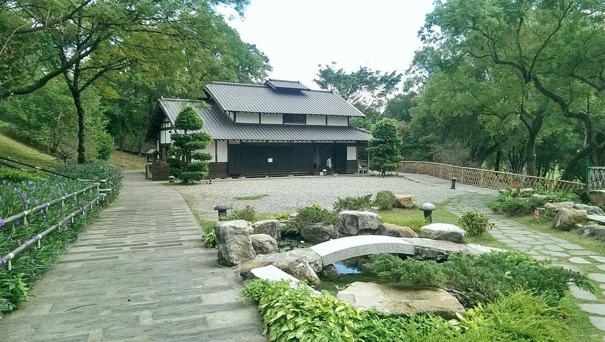 Yidishuei Memorial / Drop of Water Memorial Hall