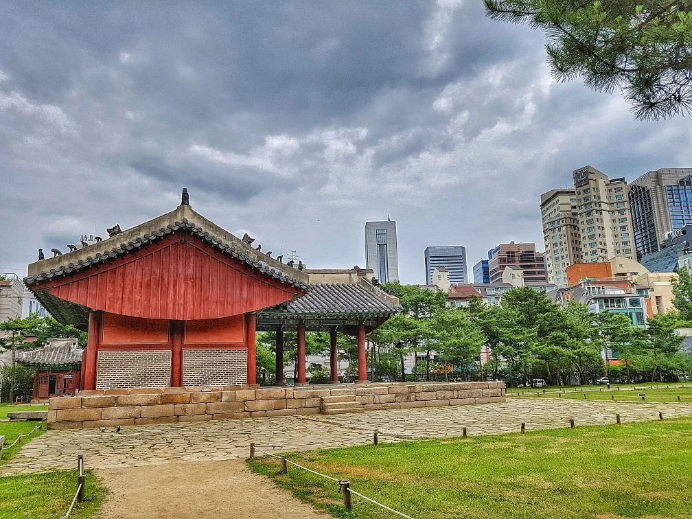 Seolleung & Jeongneung Royal Tomb