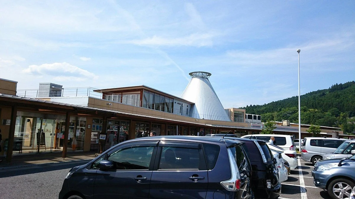 Roadstation Hanawa