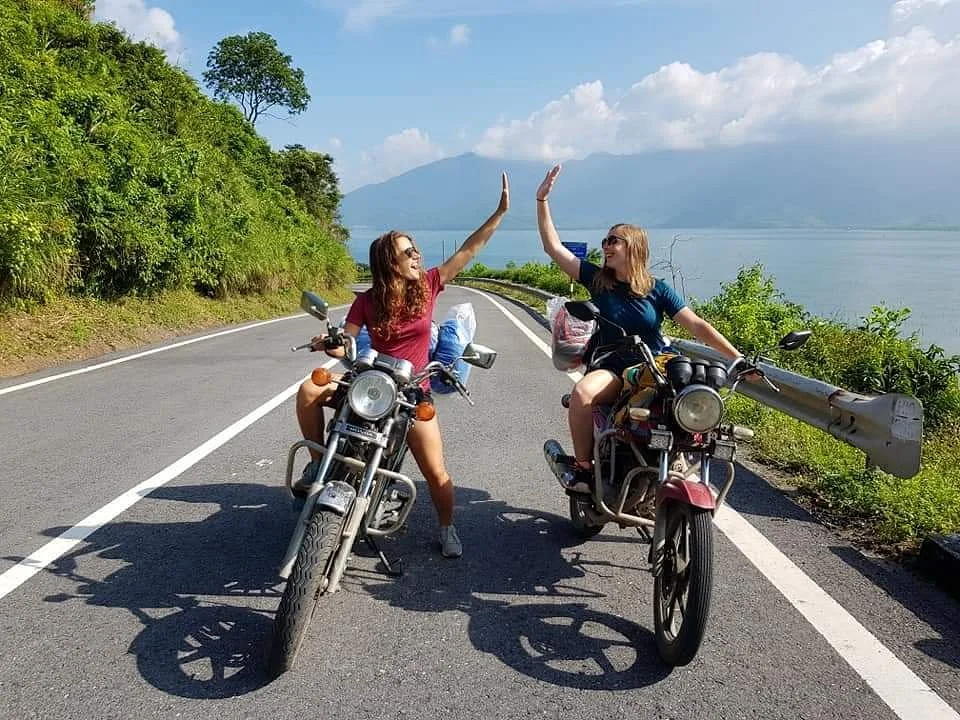 Hue Touring