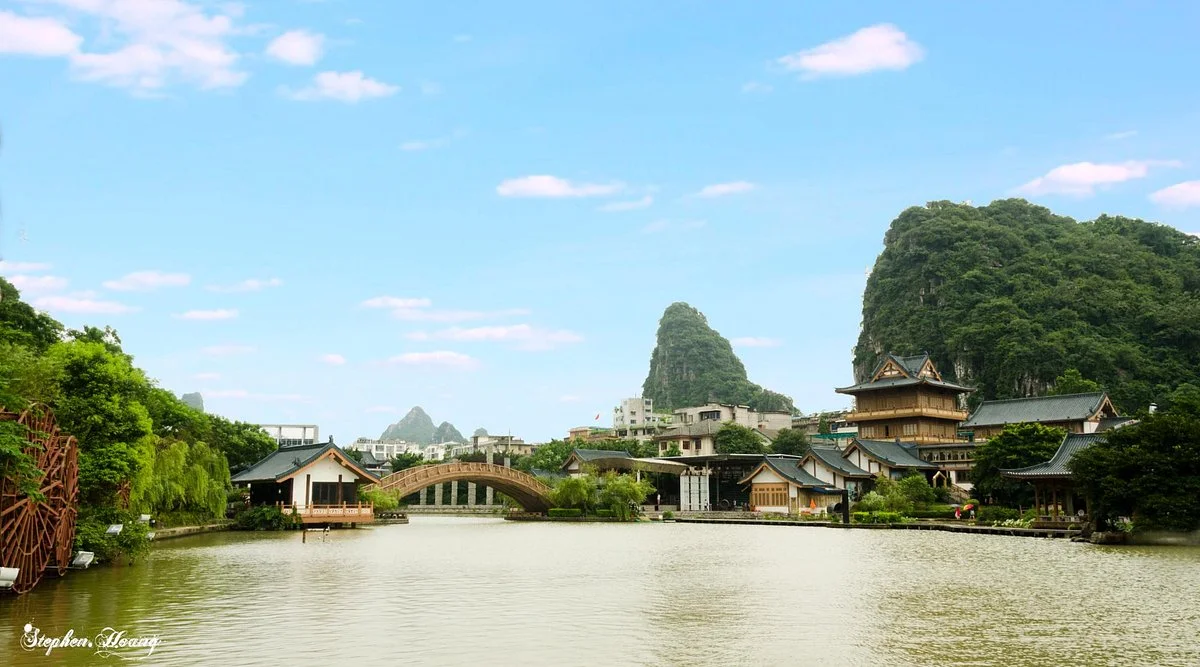 Lijiang Folk Customs Garden
