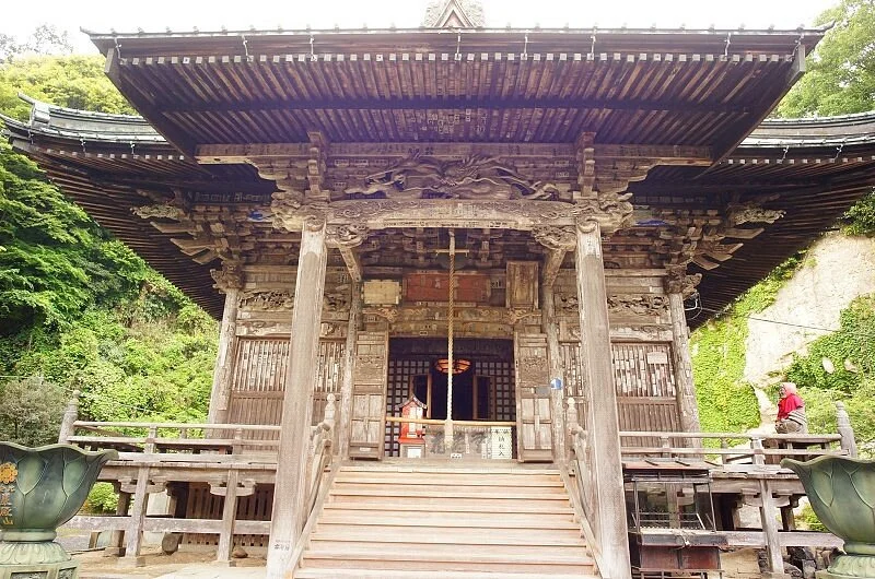 Shoboji Temple (Iwadono Kannon)