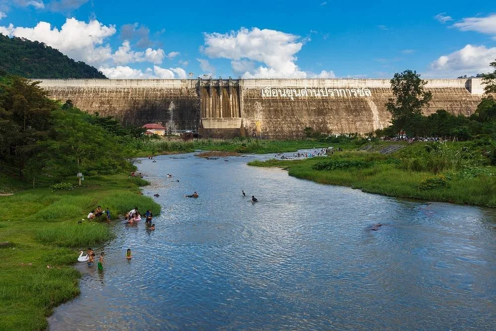 Khun Dan Prakan Chon Dam