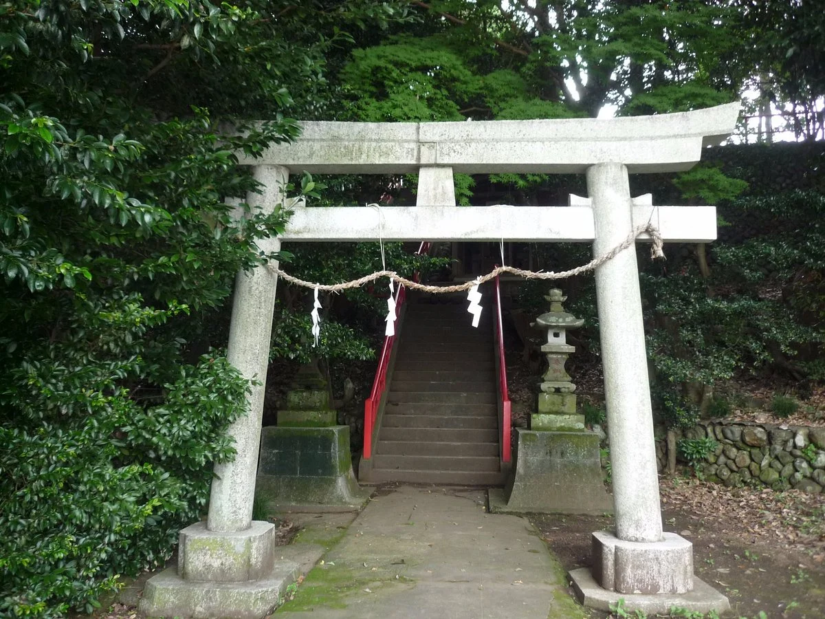 Shirataki Shrine
