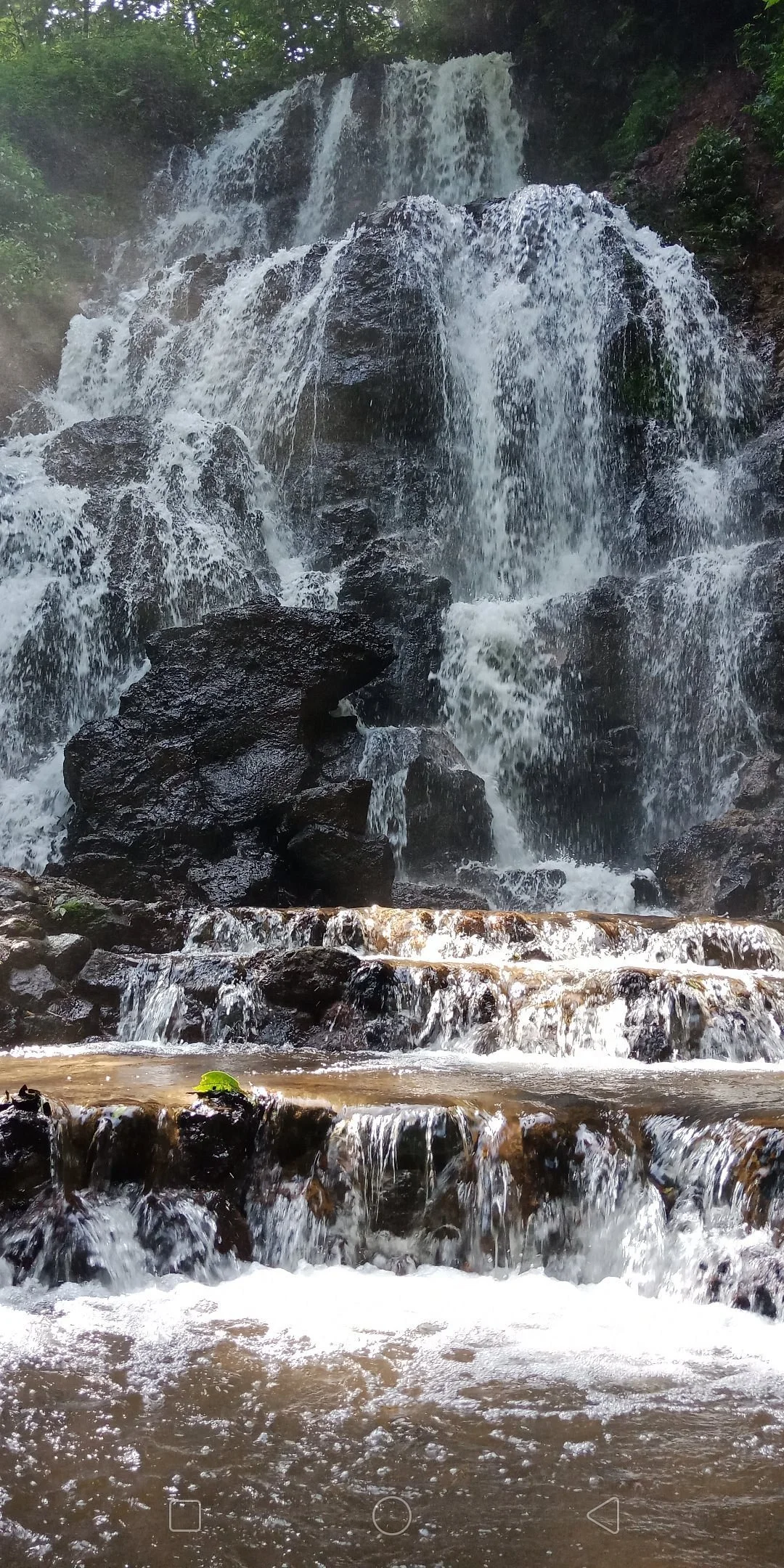 Watu Lumpang Waterfall