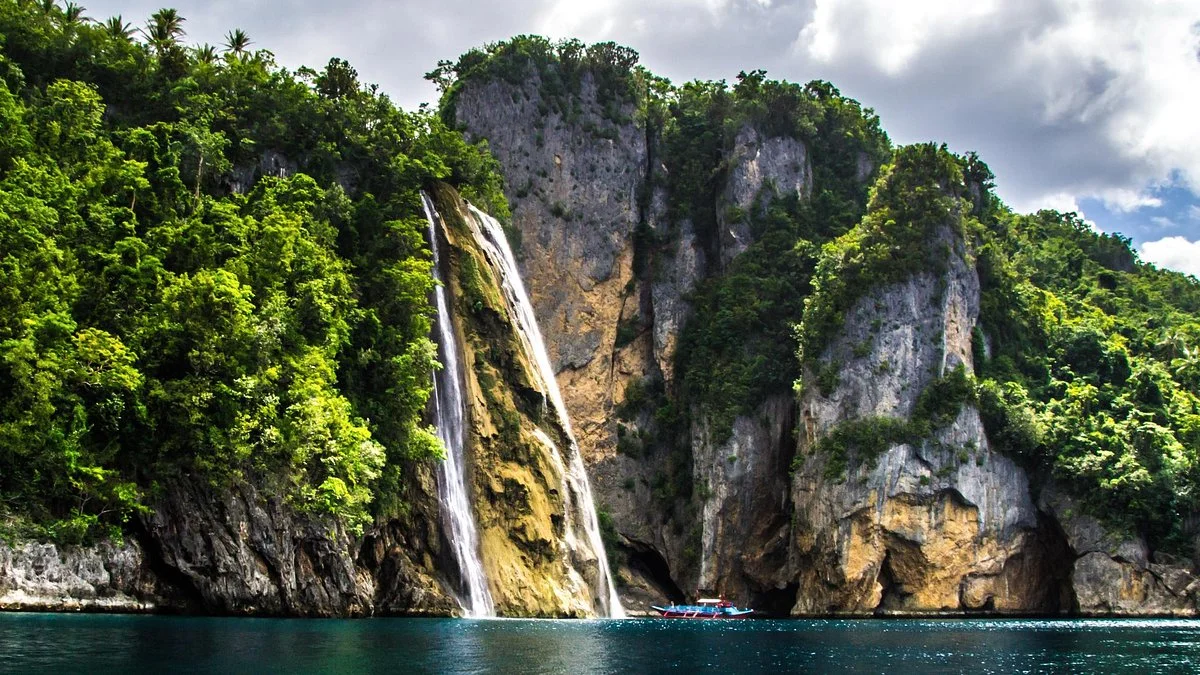 Catandayagan Falls