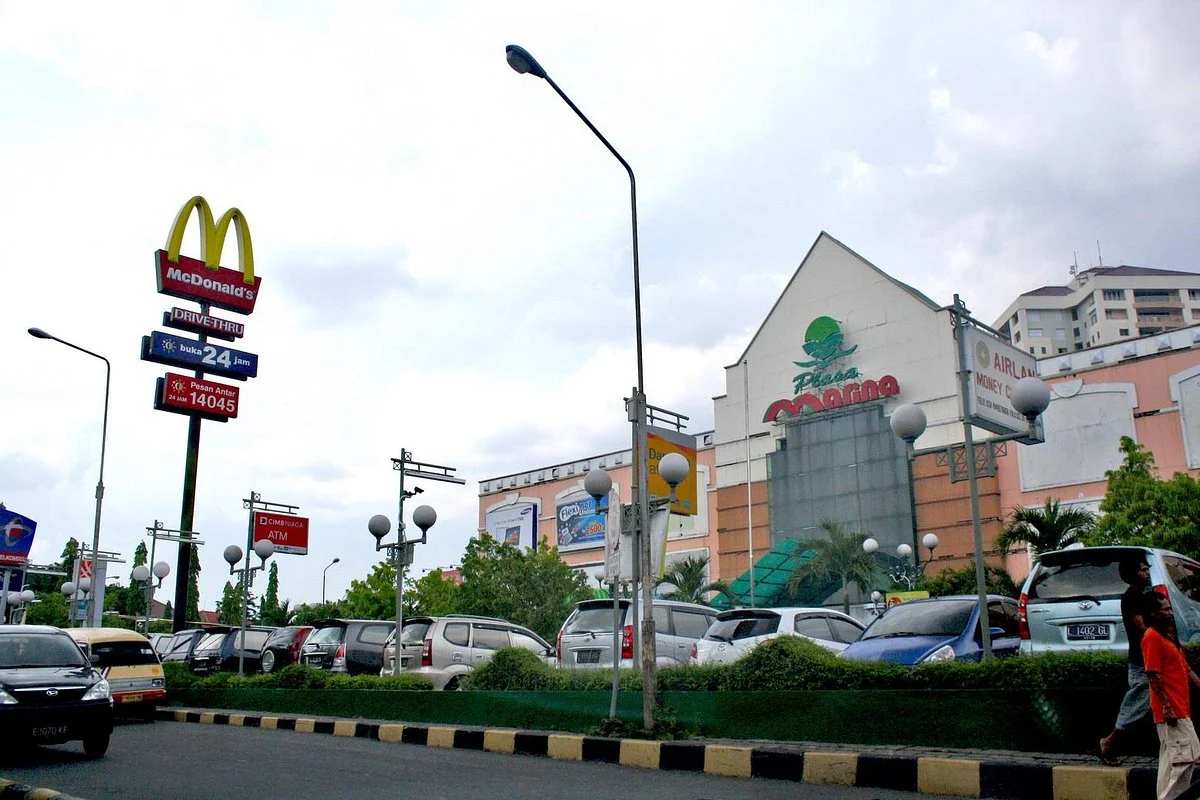 Plaza Marina