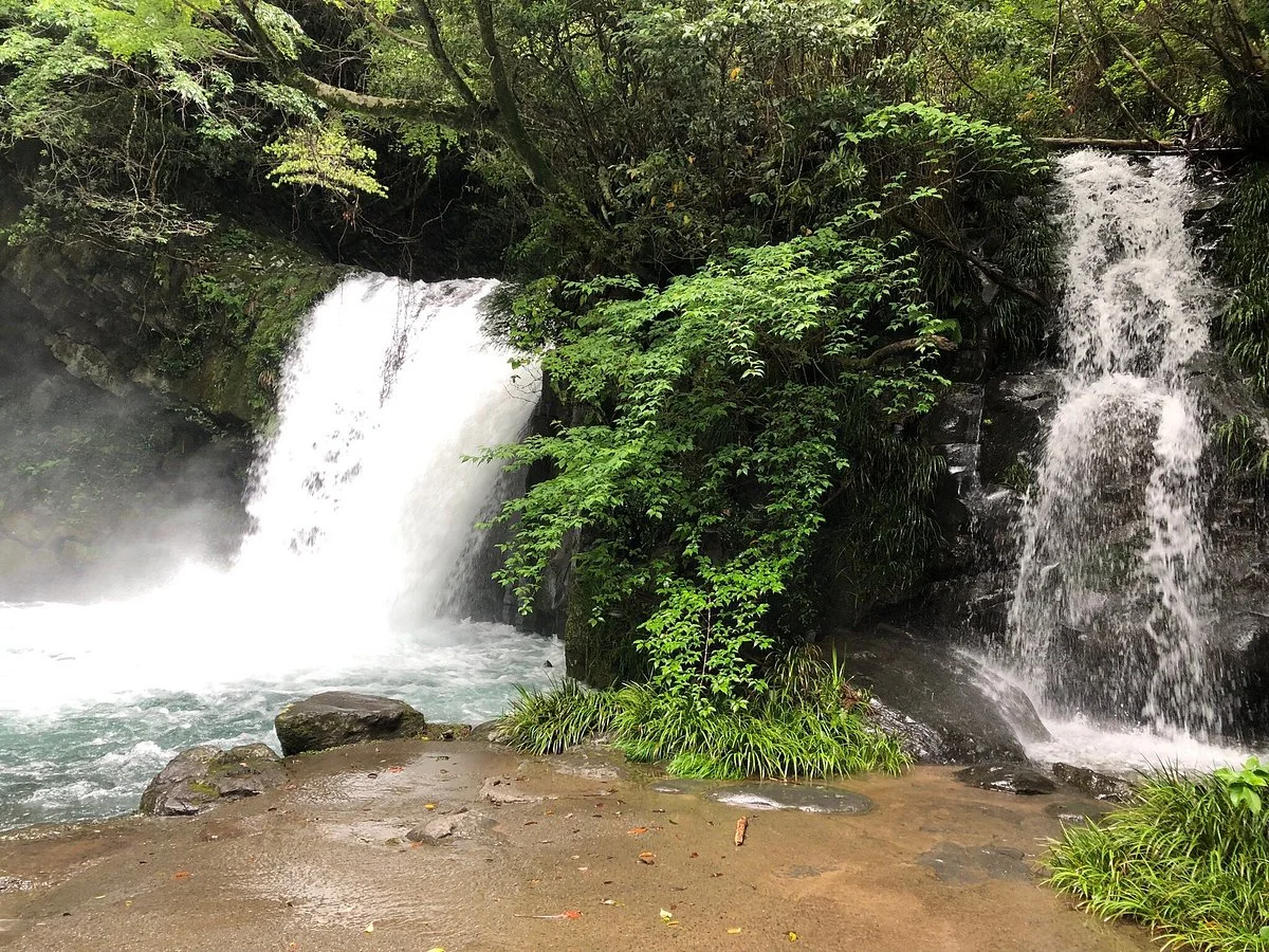 Fist View waterfalls