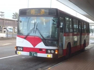 Komatsu Bus