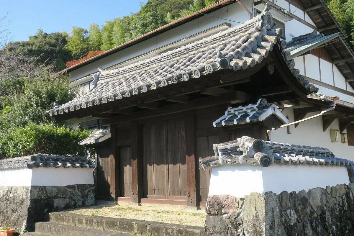 Yakui Gate
