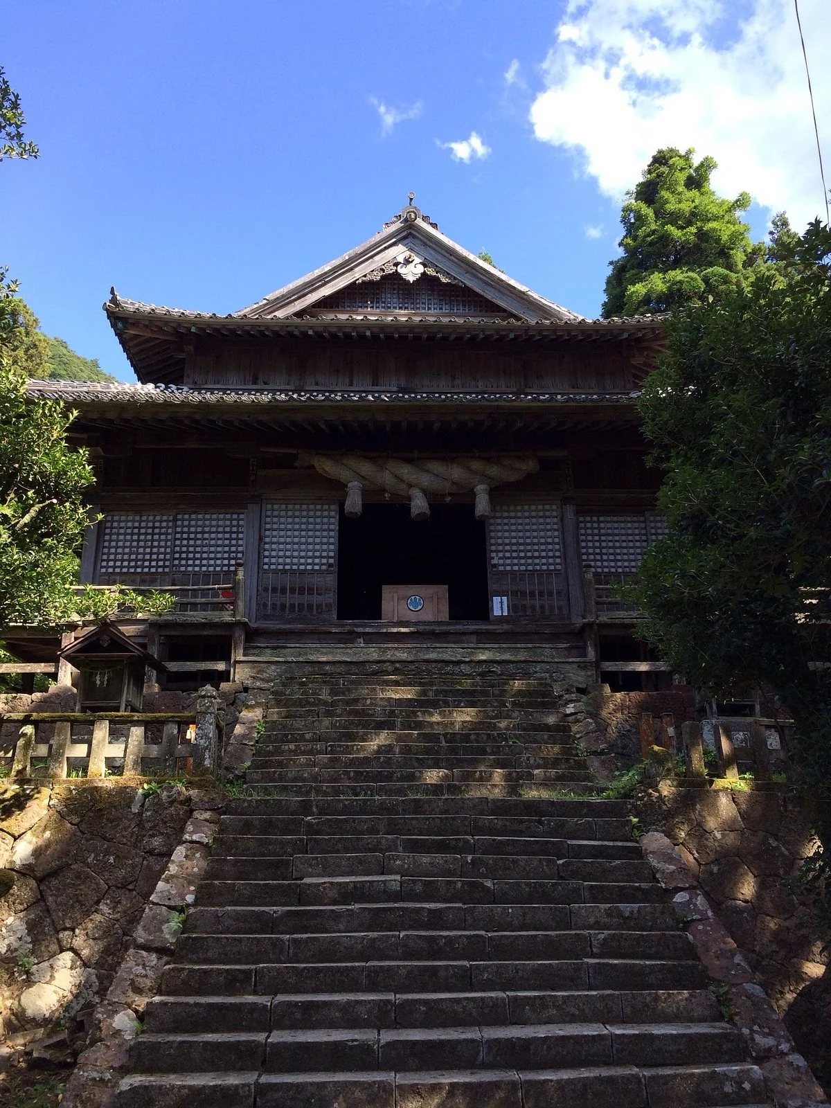 Sahimeyama Shrine