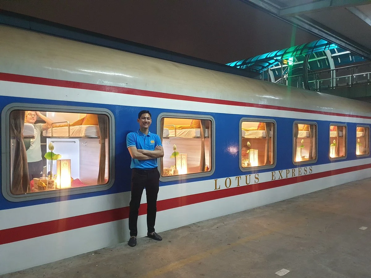 Lotus Train