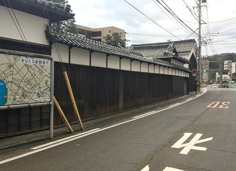 Yonago Shirakabe Dozo