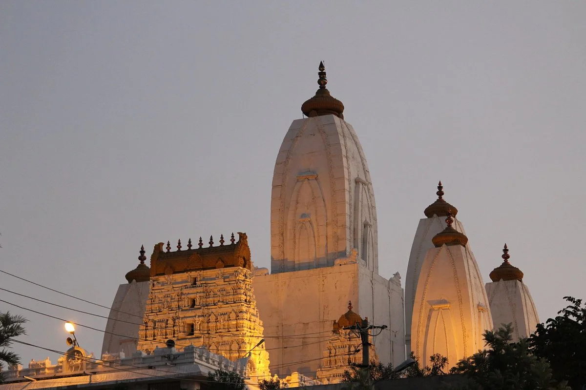 Omkareshwarar Temple