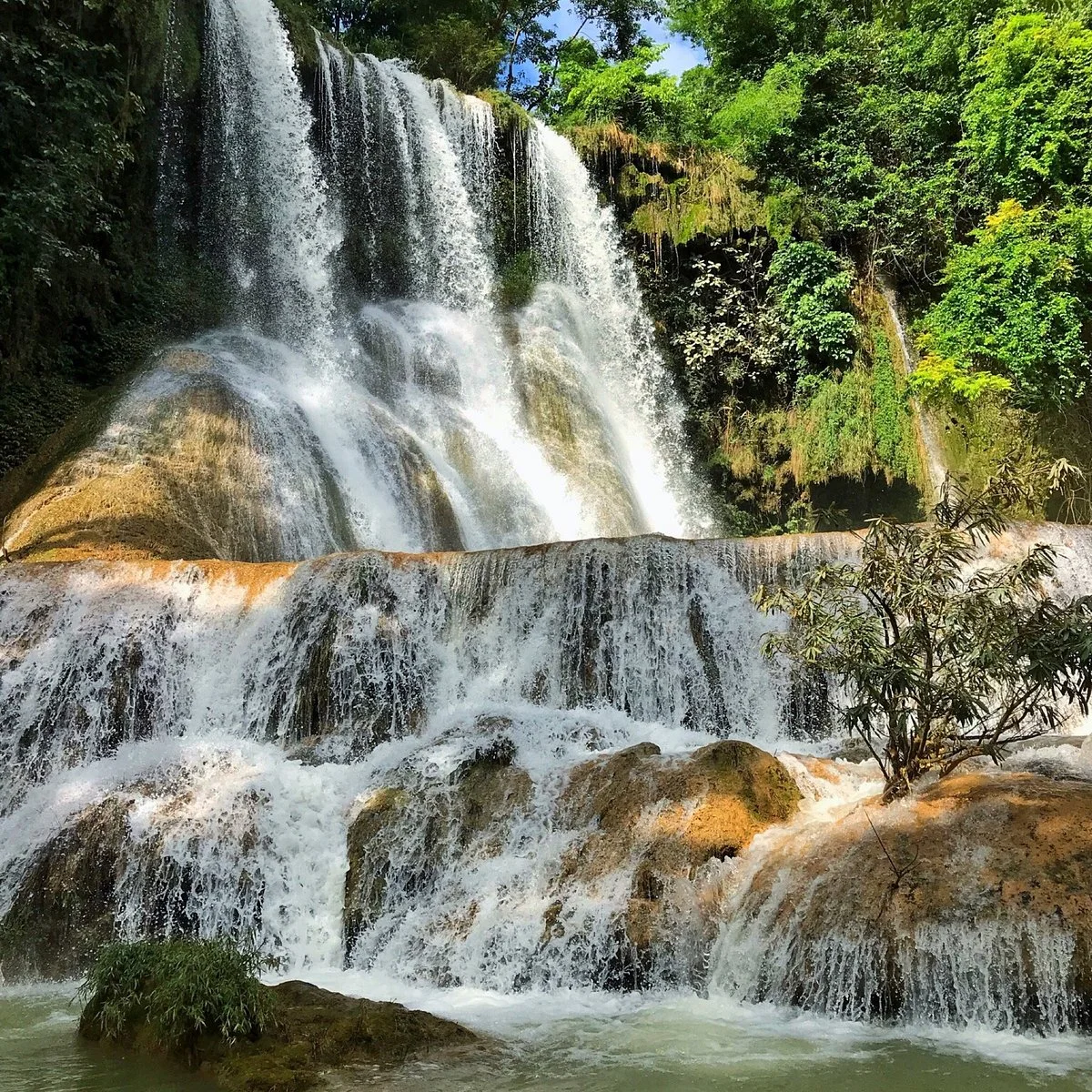 Dai Yem Waterfall