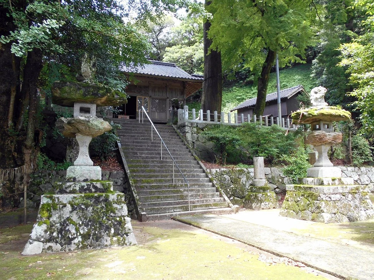 Ikazuchi Shrine