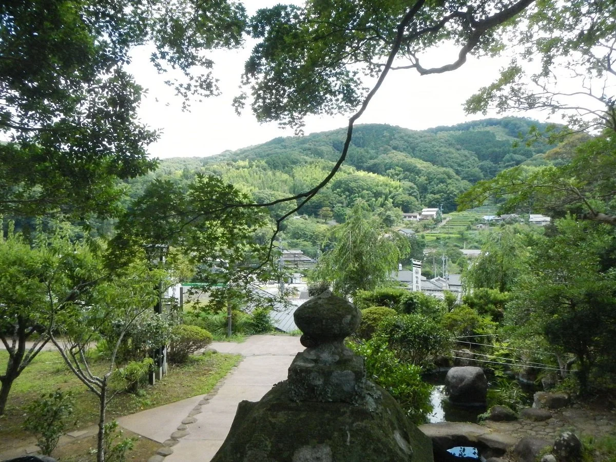 Grave of Minamoto No Noriyori