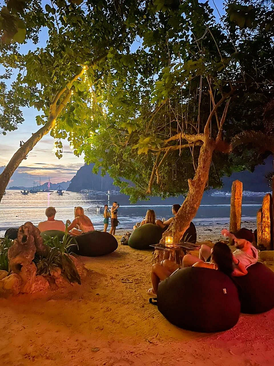 Sip Sunset Lounge - El Nido