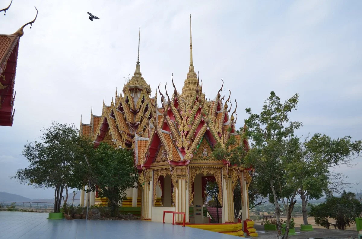 Wat Khun Thai Tha Ram Temple
