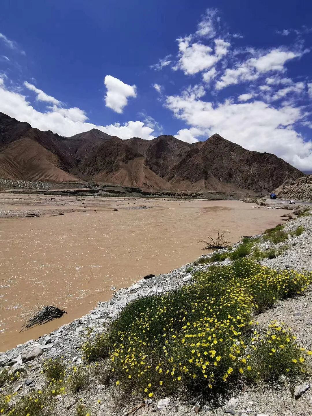 Kunlun Mountain Pass