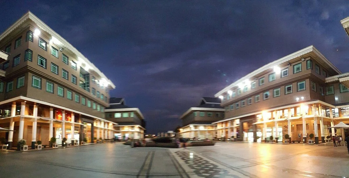 Yayasan Sultan Haji Hassanal Bolkiah Complex