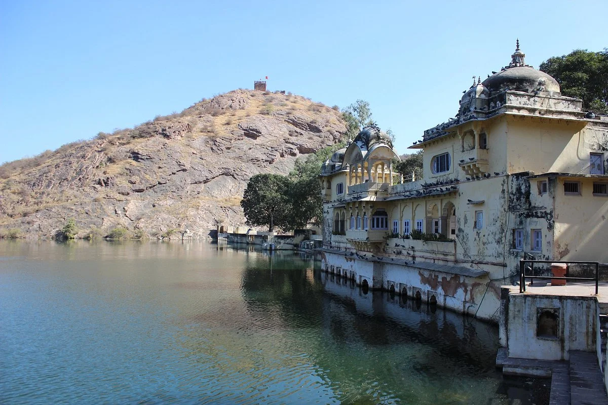 Sukh Niwas Mahal