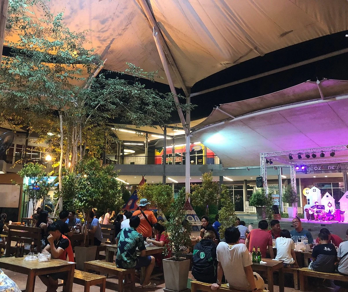 The Ozone Lifestyle Mall