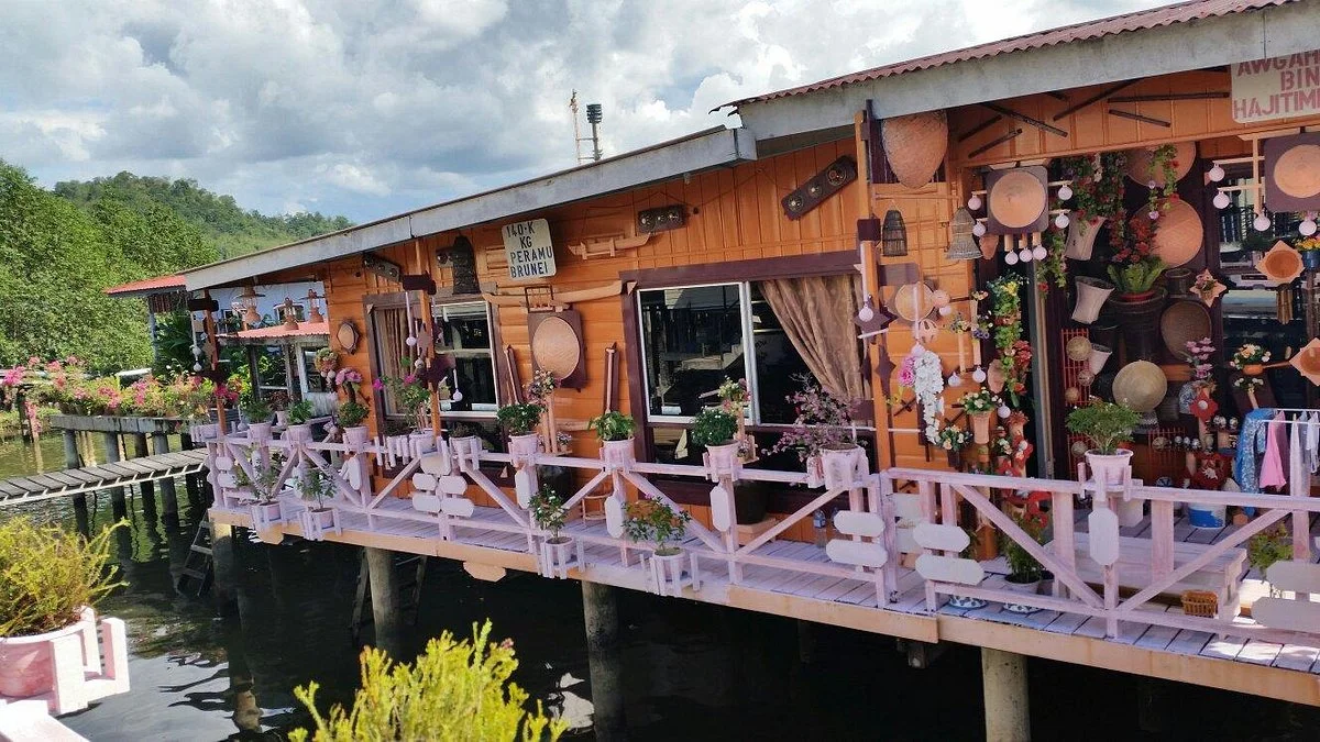 Kampong Ayer Cultural & Tourism Gallery